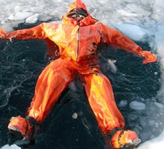 Непромокаемый костюм