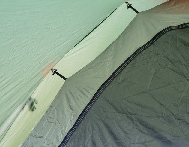 Крепление внутренней палатки Envision 4Lux к тенту Крепление внутренней палатки Envision 4Lux к тенту