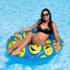 Надувной баллон Emoji Gang Pool - на воде