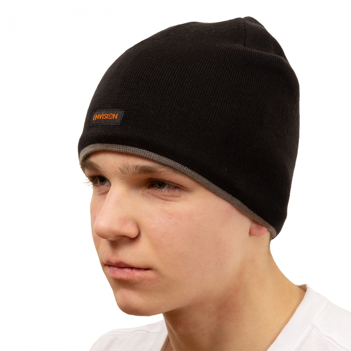 Шапка для рыбалки зимой - вид сбоку