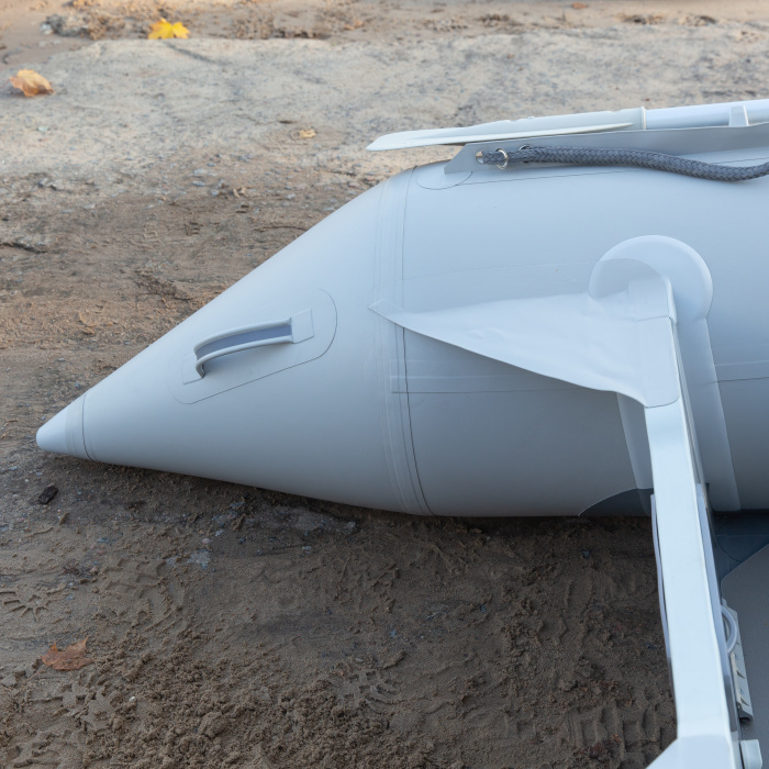 Лодка ПВХ Heavy Duty 390 AL Badger - корма