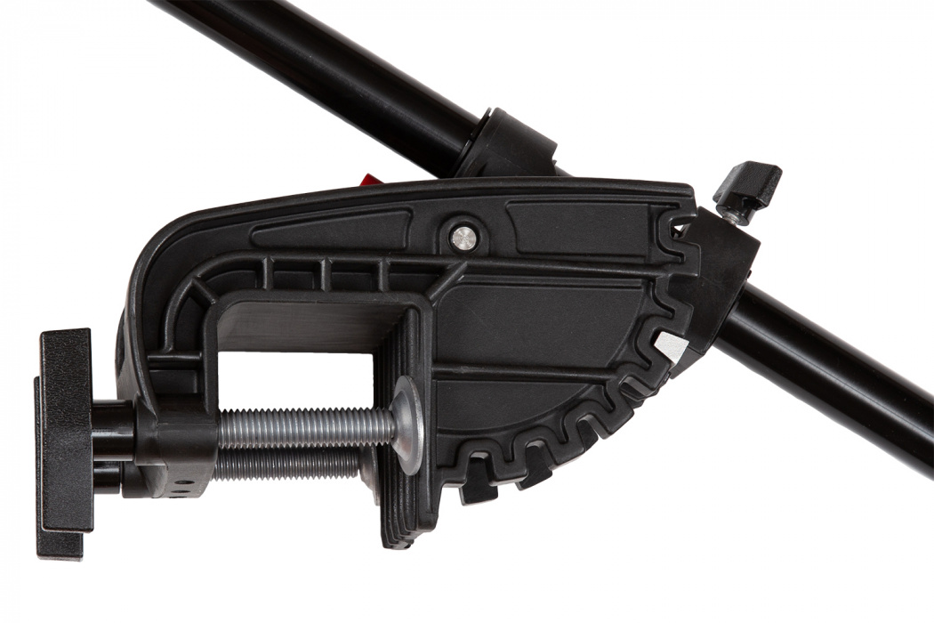 Лодочный электромотор WaterSnake T24-FW/24 - струбцина мотор поднят