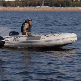 Лодка ПВХ Heavy Duty 370 AL Badger - на воде Лодка ПВХ Heavy Duty 370 AL Badger - на воде