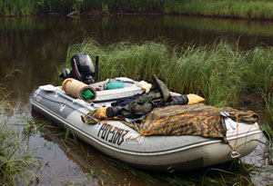 Лодка в зарослях