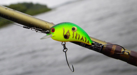 Воблер Mystic Zuk 32